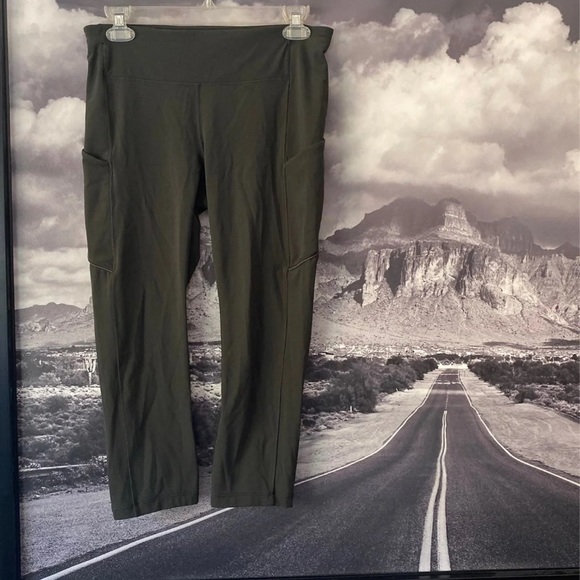 **SOLD** - Picture 1 of 6